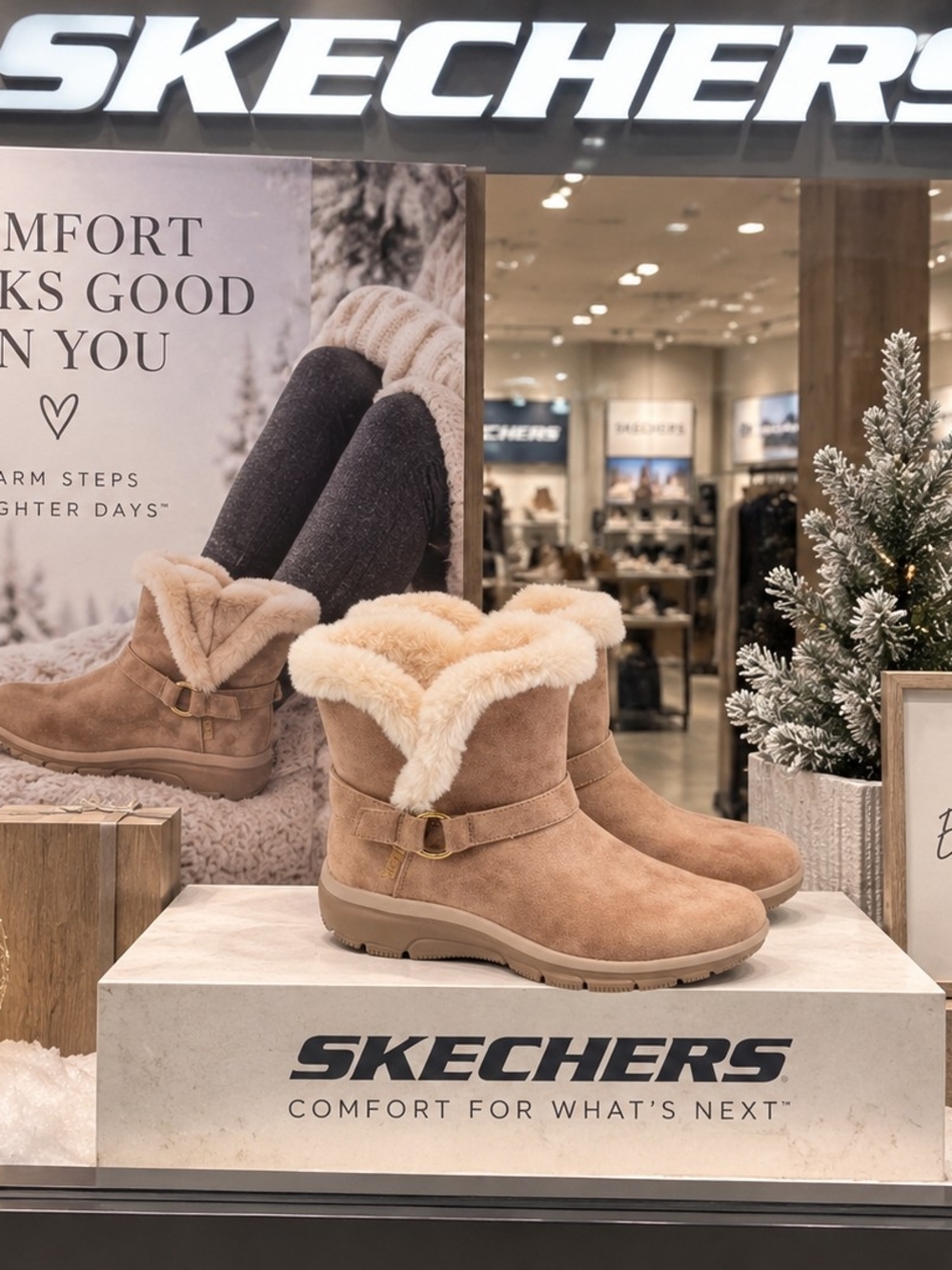 Skechers Hands-Free Slip-ins Easy Going boots